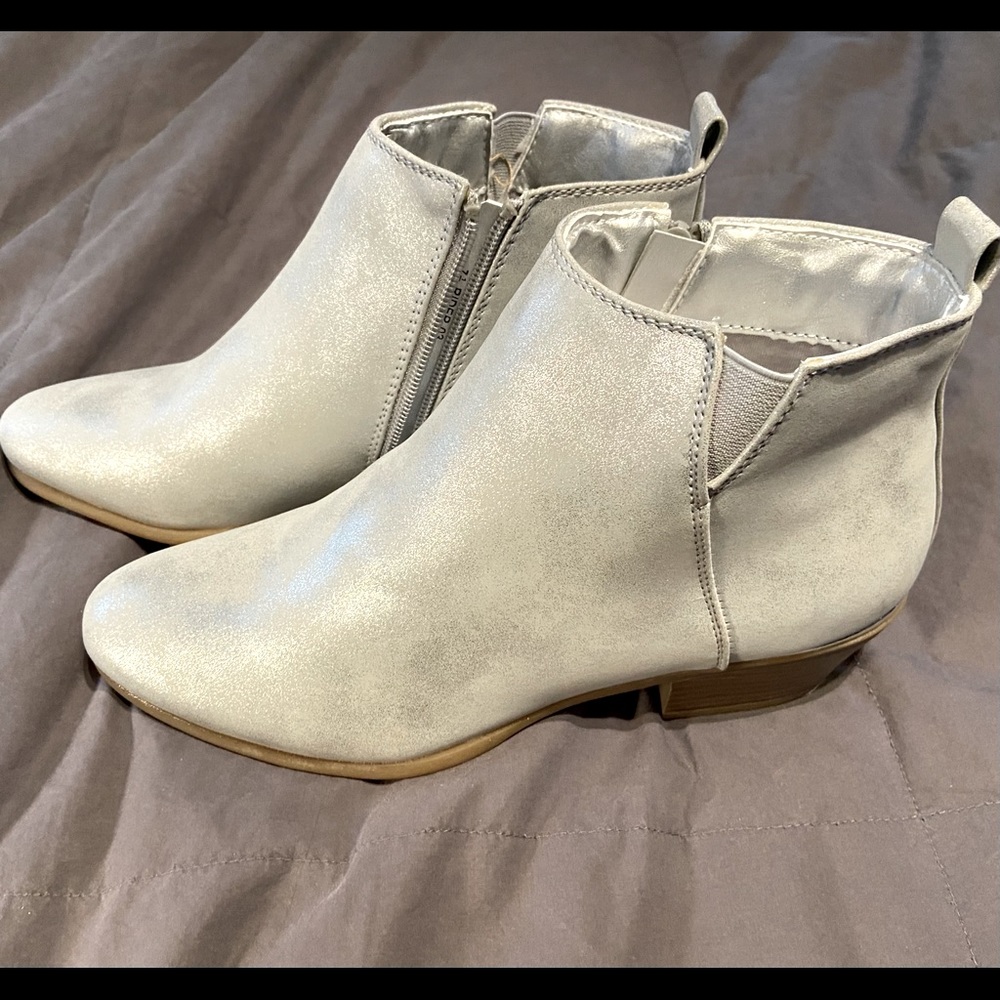 Silver booties/ short ankle boots